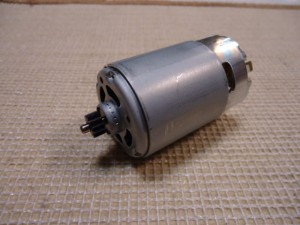 SILNIK WKRĘTARKA MAKITA DF030D DF330D 10,8V nr. kat. 629853-4