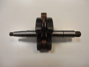 WAŁ KORBOWY PRZECINARKI MAKITA DPC 8112